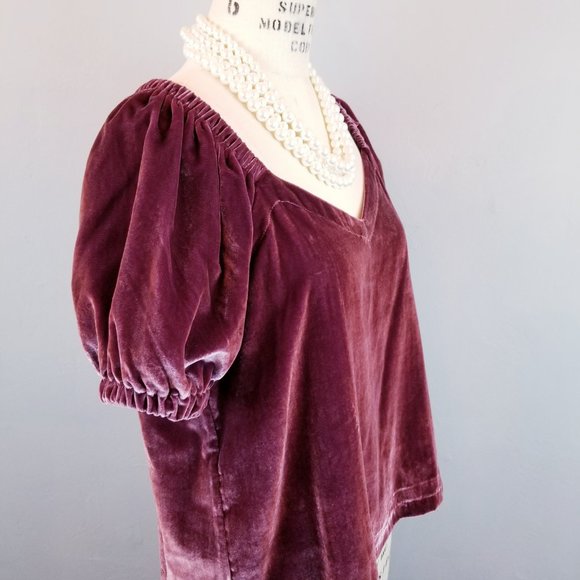 Rich Plum Velvet Blouse with Short Sleeves Women's Size Medium by Loft NEW w/Tag - Picture 9 of 10